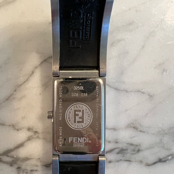Authentic Fendi Watch - Picture 4 of 4